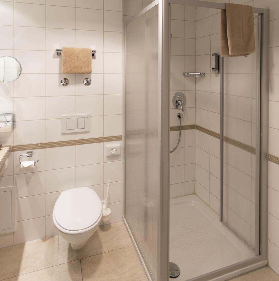 Restaurant & Hotel Engelkeller Memmingen Ngoại thất bức ảnh